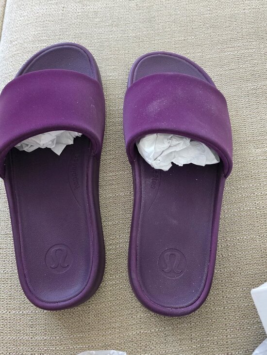 lululemon athletica Shoes - Lululemon Womens Restfeel Slide Dramatic Magenta Size 8 NWB